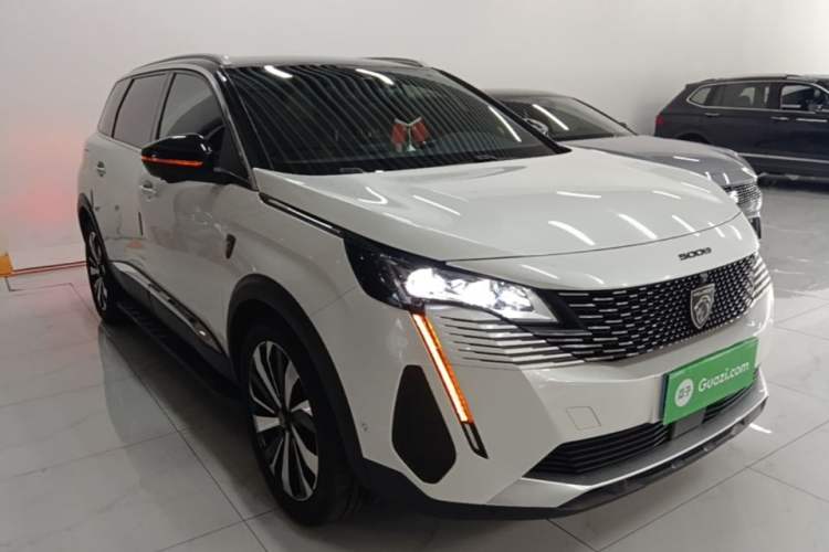 Peugeot 5008 2023 — 3