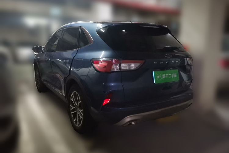 Ford Escape 2020 — 4