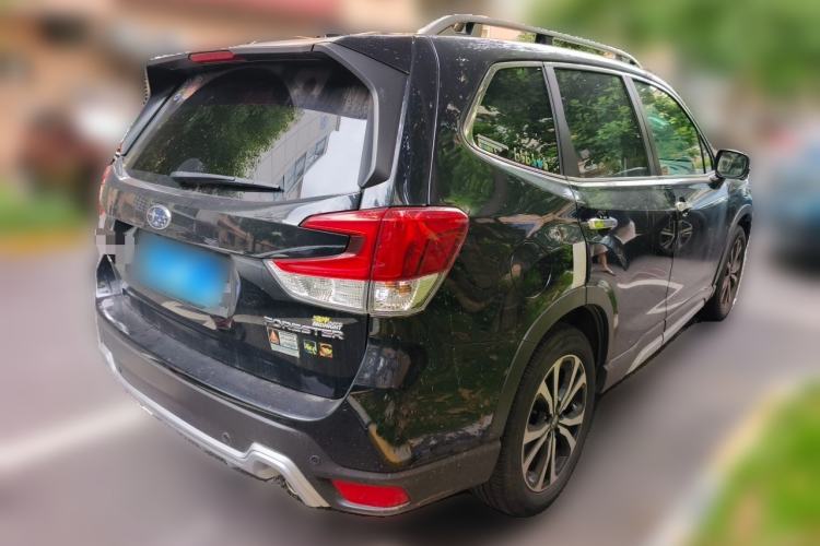 Subaru forester 2022 — фото 4