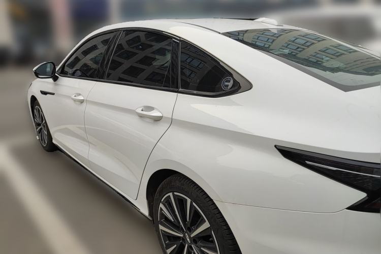 Chery Arrizo 8 2024 — 4