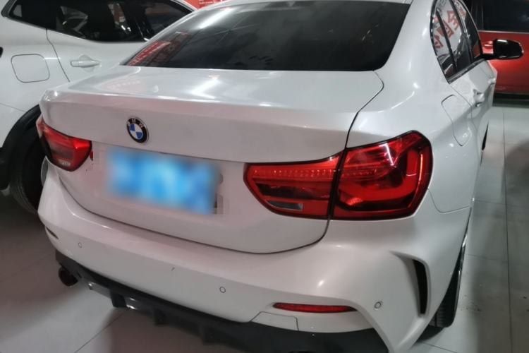 BMW 120i 2021 — 5