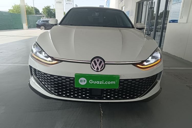 Volkswagen Lamando 2023 — 2