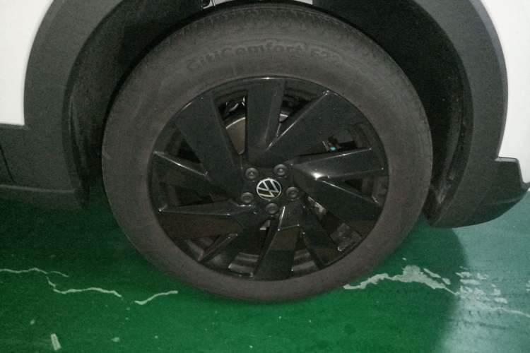 Volkswagen Tharu 2025 — 5