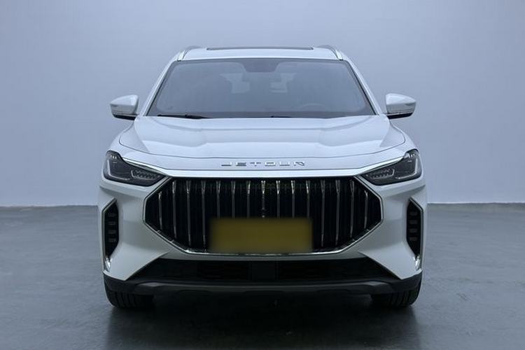 Jetour X70 Plus 2023 — 2