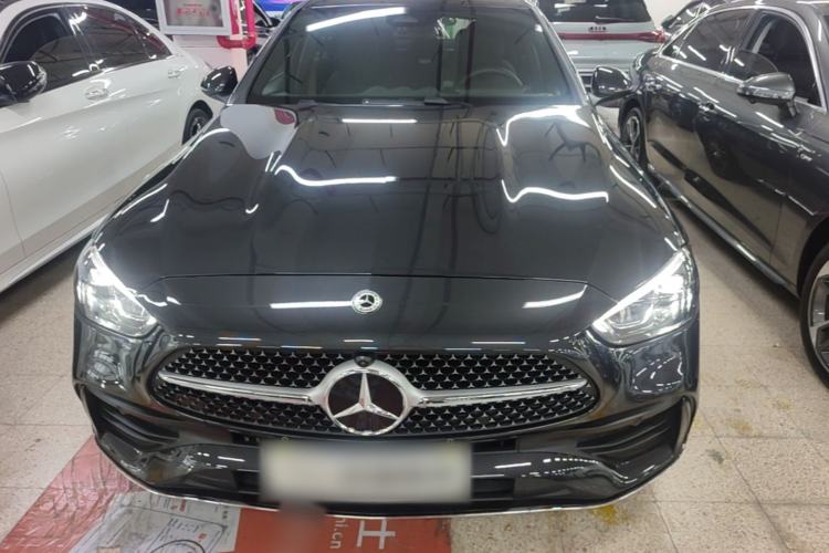 Mercedes-Benz C 260 L 2025 — 2