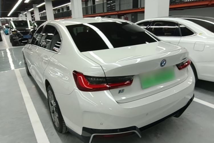 BMW i3 2022 — 4