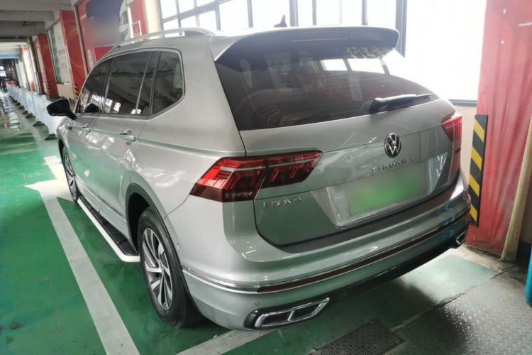 Volkswagen Tiguan L 2023 — 4