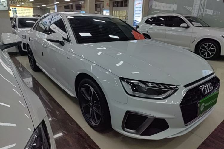 Audi A4 2022 — 3