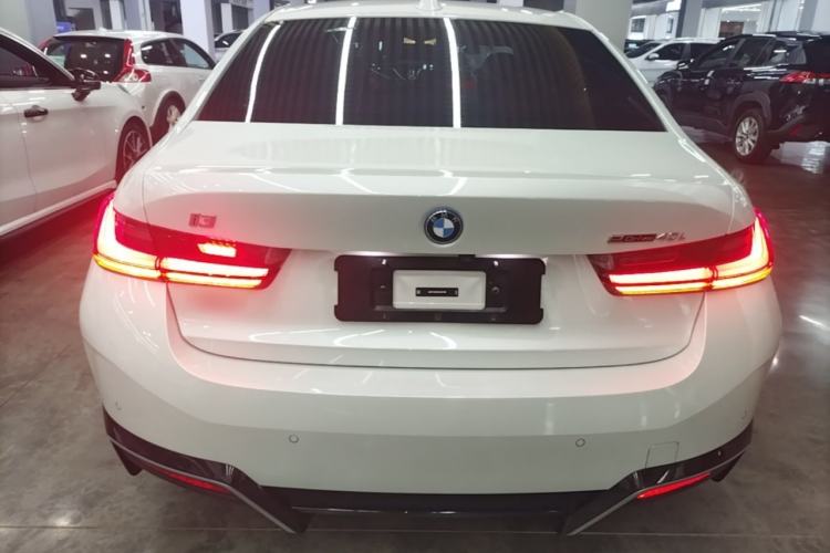BMW i3 2025 — 5