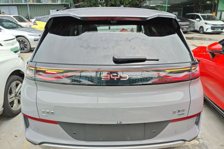 BYD Sealion 05 EV 2025 — фото 5