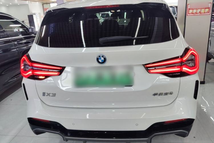 BMW iX3 2023 — 5