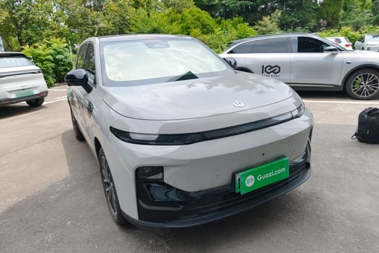 Leapmotor B10 2025 — 3