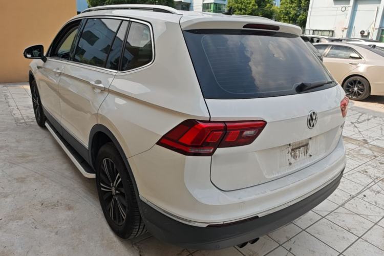 Volkswagen Tiguan L 2019 — 4