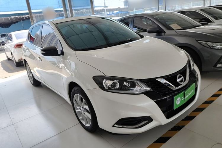 Nissan Tiida 2023 — 3