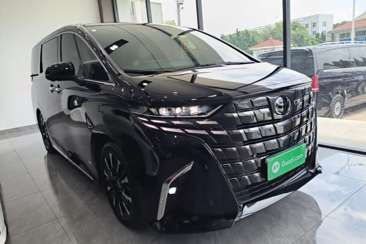 Toyota alphard 2024 — фото 3
