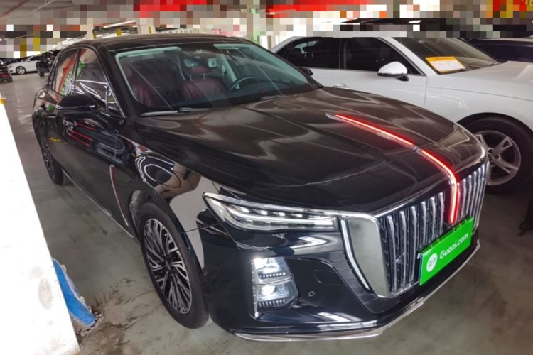Hongqi H5 2024 — 3