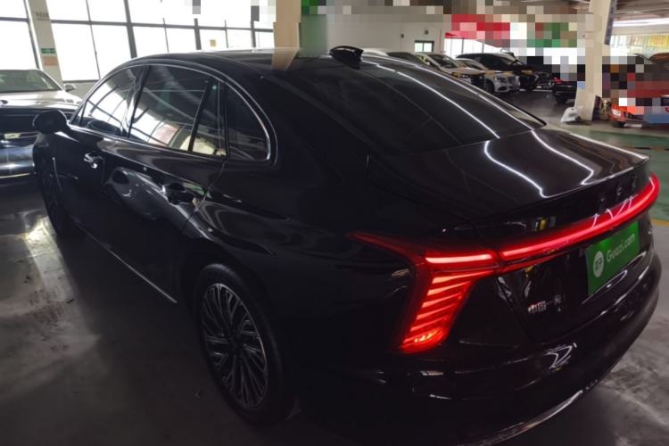 Hongqi H5 2024 — 4