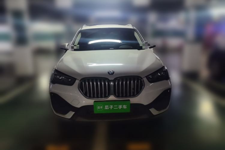 BMW X1 2022 — фото 2