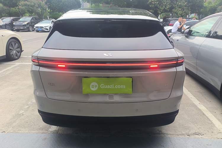 Li Auto i6 2025 — 5