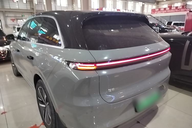 Li Auto L6 2024 — 4