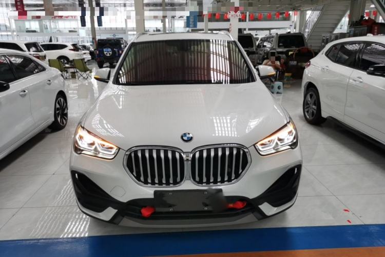 BMW X1 2022 — фото 2