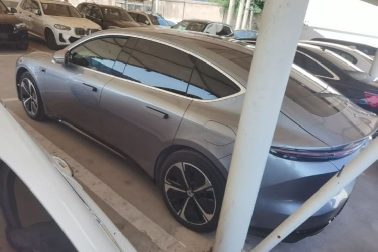NIO ET5 2025 — 4