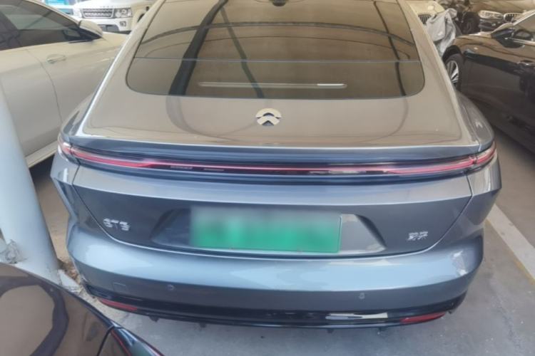 NIO ET5 2025 — 5