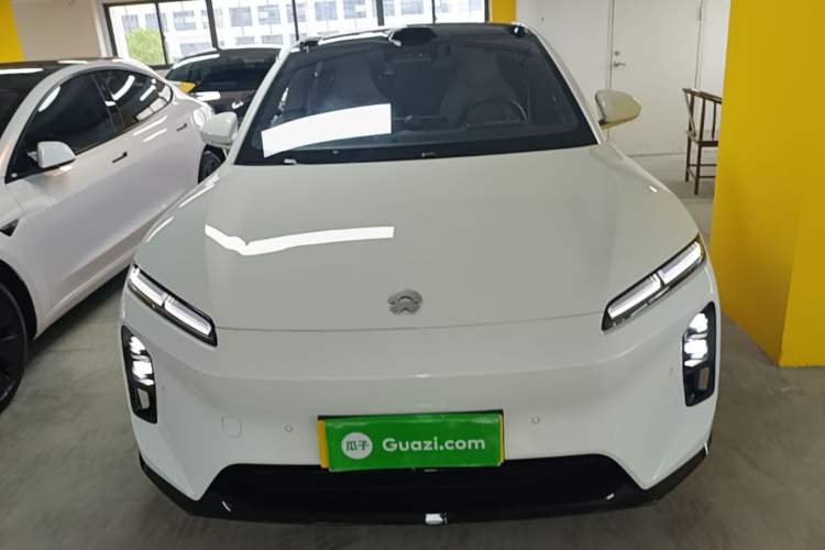 NIO ET5 2025 — 2
