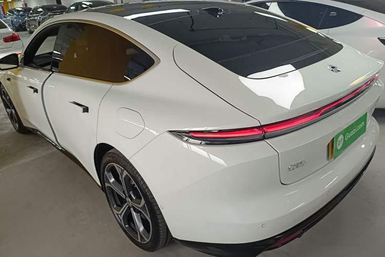 NIO ET5 2025 — 4