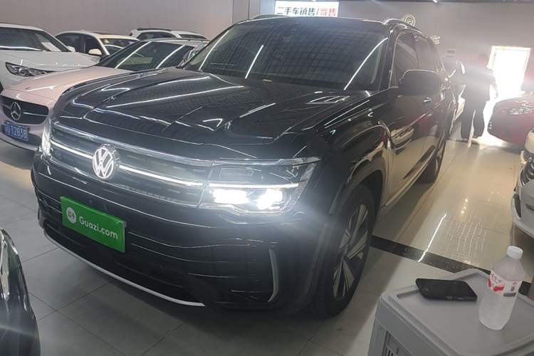 Volkswagen Teramont X 2023 — фото 1