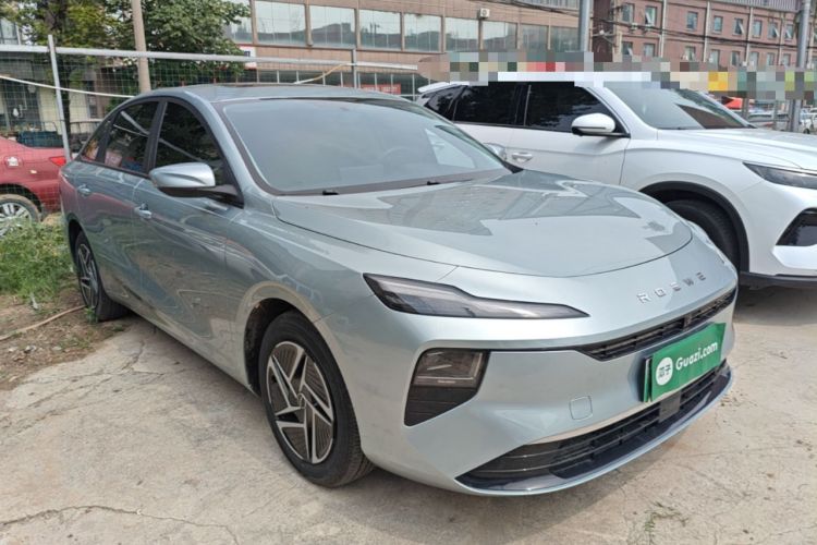 Roewe D6 2025 — 3