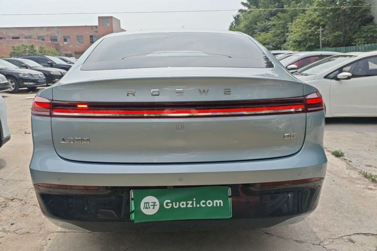 Roewe D6 2025 — 5