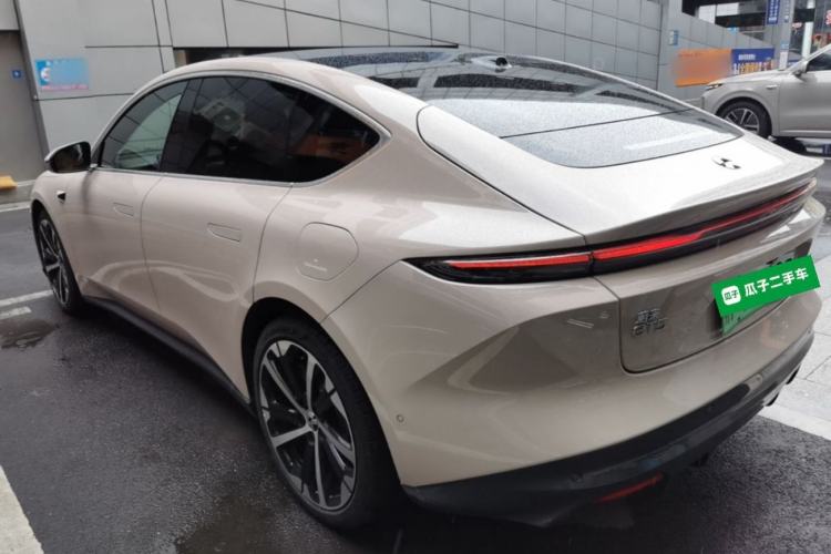 NIO ET5 2022 — 4