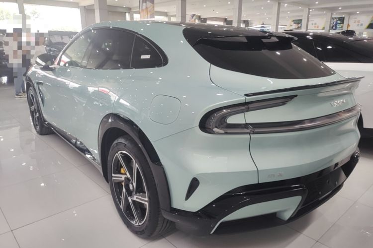 Xiaomi Auto YU7 2025 — 4