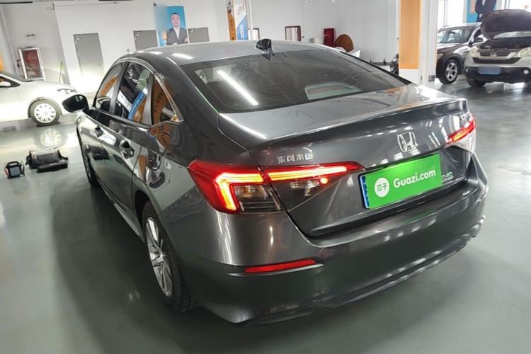 Honda Civic 2022 — 4