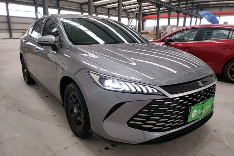 BYD Qin PLUS 2025 — фото 3