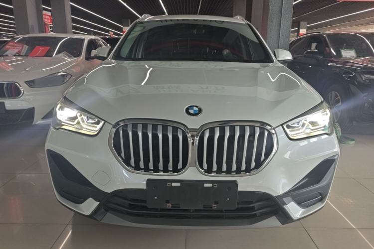 BMW X1 2021 — 2