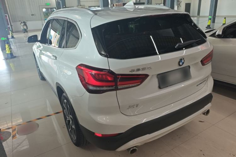 BMW X1 2021 — 4