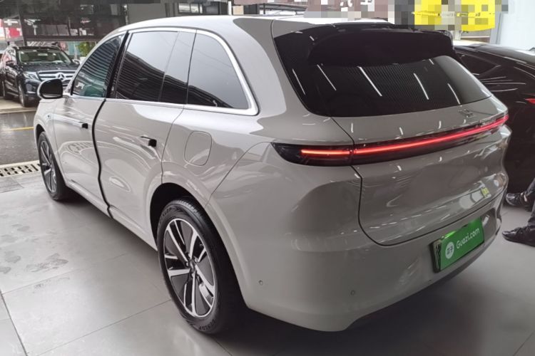 Li Auto L6 2024 — 4