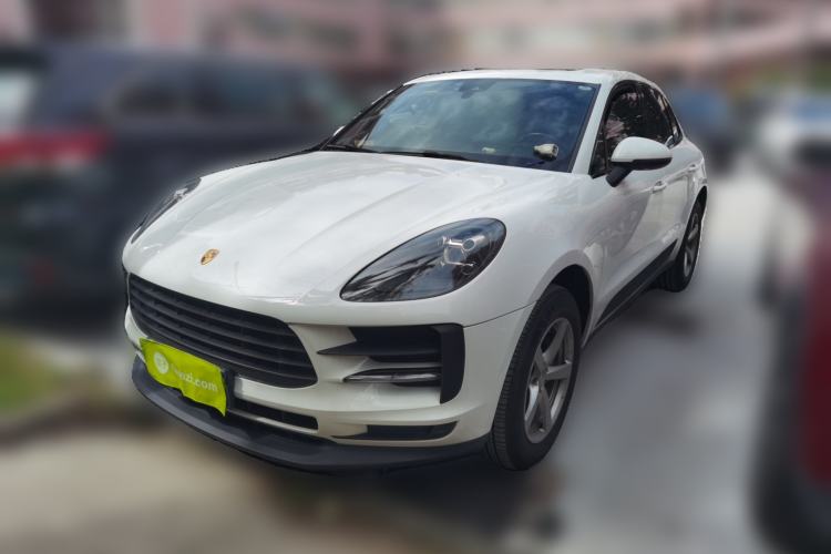 Porsche Macan 2020 — фото 1