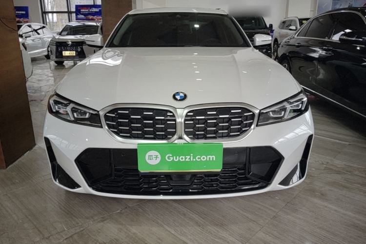 BMW 325i 2025 — 2