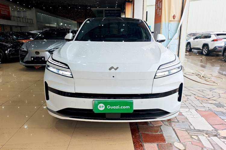 Onvo L90 2025 — 2