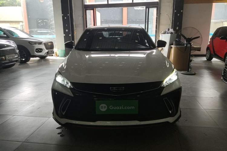 Geely Binray 2022 — 2
