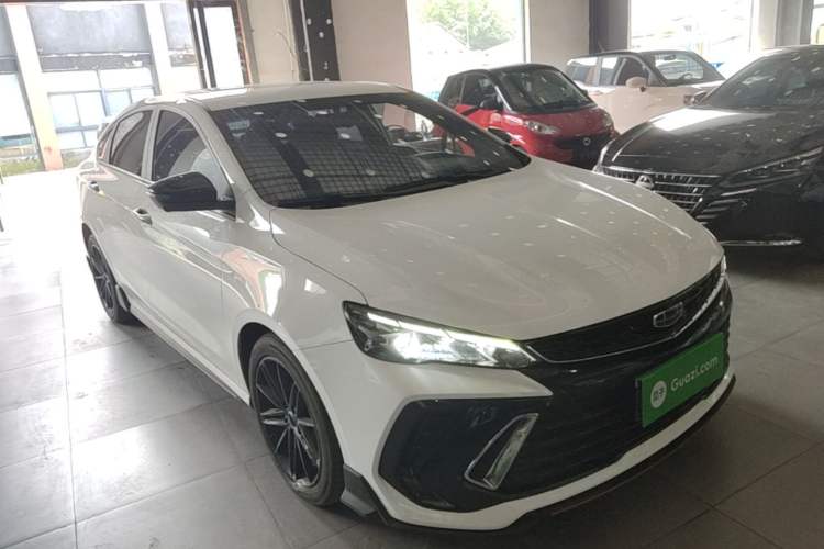 Geely Binray 2022 — 3