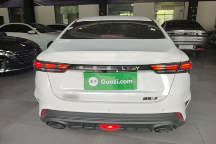 Geely Binray 2022 — 5
