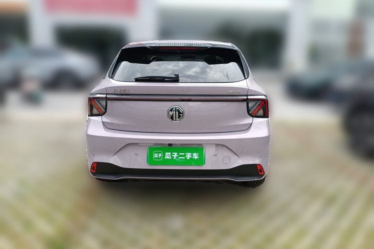 MG MG4 EV 2026 — 5