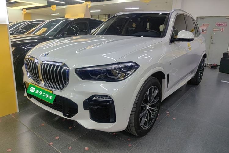 BMW X5 2021 — фото 1