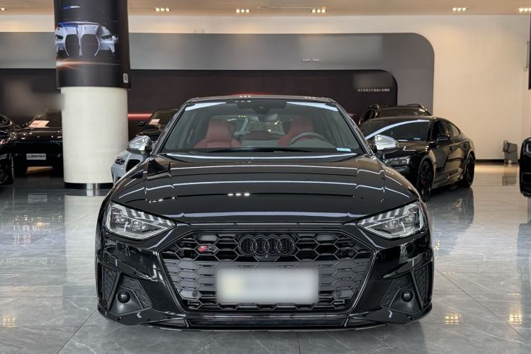 Audi S4 2024 — 2