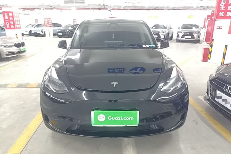 Tesla Model Y 2022 — 2