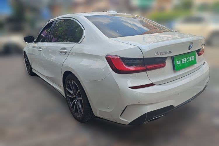 BMW 325Li 2021 — 4